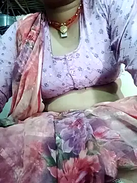 Snapshot of Soniya32 chatting on 03/01/26, 07:43 Soniya32 online show from 03/01/26, 07:43