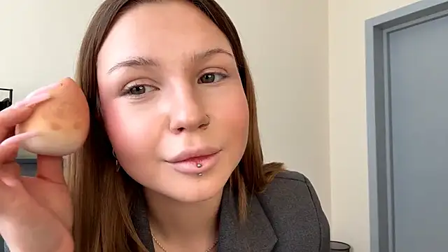 PledHoly online show from 02/20/26, 09:00