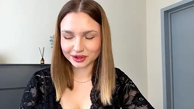 PledHoly online show from 03/04/26, 09:59