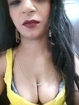 Miss Anamika   online show from 04/17/26, 08:01