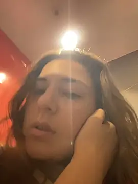 Snapshot of kate_nicepops999114 chatting on 02/18/26, 07:59 kate nicepops999114 online show from 02/18/26, 07:59