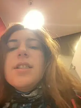 Snapshot of kate_nicepops999114 chatting on 02/28/26, 08:04 kate nicepops999114 online show from 02/28/26, 08:04