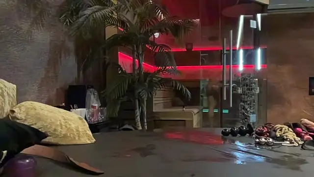 CustomKinkyCouple online show from 04/08/26, 03:34