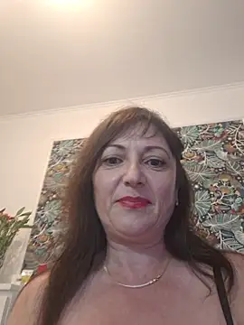 Snapshot of SaraGina chatting on 05/16/26, 07:56 SaraGina online show from 05/16/26, 07:56
