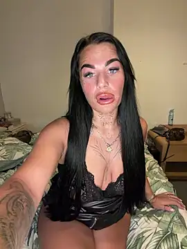 Snapshot of Darkfantisyx chatting on 02/27/26, 08:53 Darkfantisyx online show from 02/27/26, 08:53