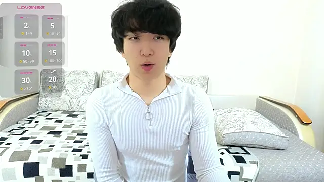 Snapshot of DianInav chatting on 04/26/26, 01:53 DianInav online show from 04/26/26, 01:53