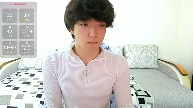Snapshot of DianInav chatting on 05/13/26, 04:04 DianInav online show from 05/13/26, 04:04