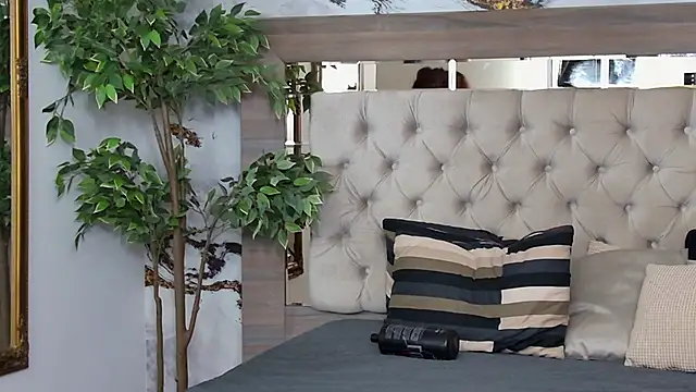 VioletVIP online show from 03/17/26, 05:16