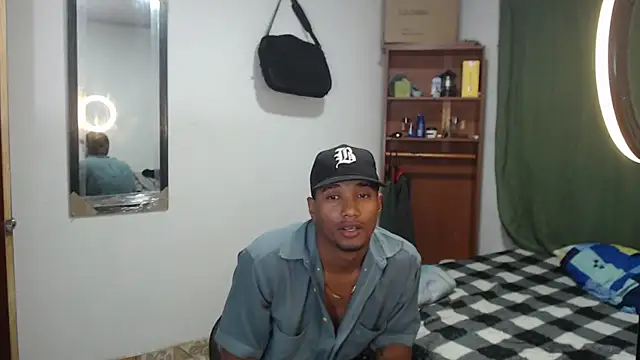 Dani-brown online show from 05/15/26, 01:34