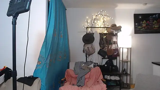Dani-brown online show from 07/04/26, 04:40