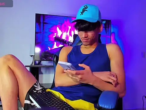 Lyam Russo online show from 03/11/26, 04:29