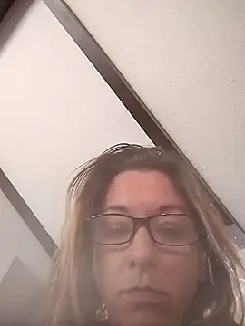 MissBella0969 online show from 03/17/26, 05:49