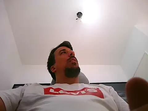 Snapshot of Loadedboyhot chatting on 03/04/26, 01:28 Loadedboyhot online show from 03/04/26, 01:28