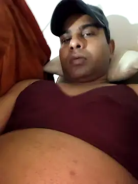 Snapshot of Amina___trans__sexy chatting on 03/03/26, 08:31 Amina trans sexy online show from 03/03/26, 08:31