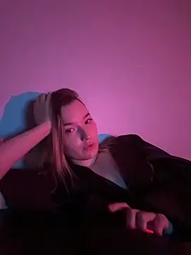 EmmaTurners online show from 03/16/26, 06:45