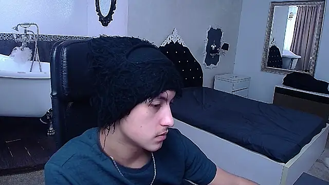 Snapshot of GriffinDane chatting on 02/20/26, 06:26 GriffinDane online show from 02/20/26, 06:26