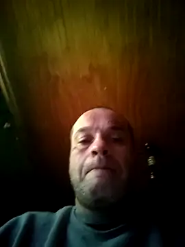 Snapshot of SaneBenadryl chatting on 05/17/26, 02:46 SaneBenadryl online show from 05/17/26, 02:46