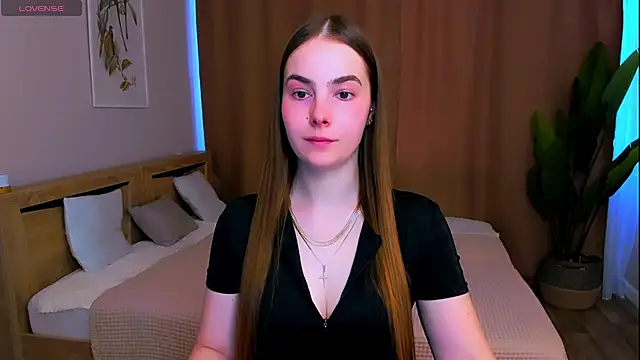 Maddy Wood  online show from 03/24/26, 02:33