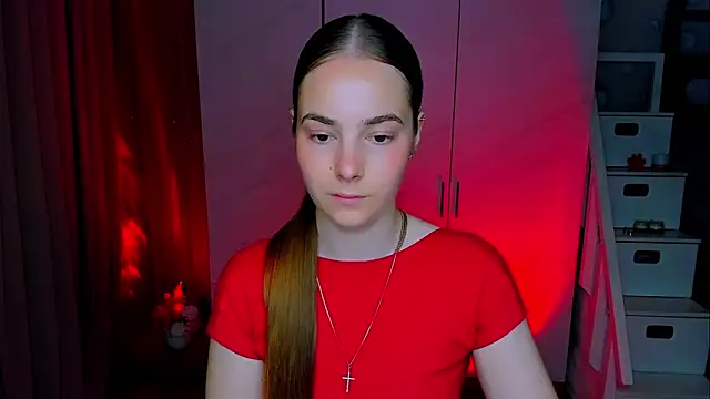 Maddy Wood  online show from 06/04/26, 09:26