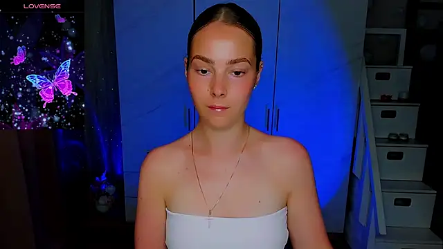 Maddy Wood  online show from 07/01/26, 09:22