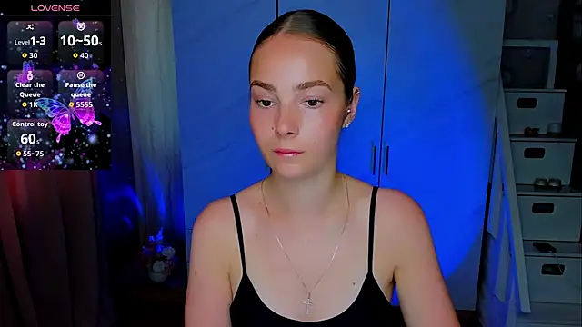 Maddy Wood  online show from 07/02/26, 09:15