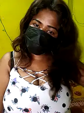 Snapshot of NISHHAA chatting on 05/05/26, 07:44 NISHHAA online show from 05/05/26, 07:44