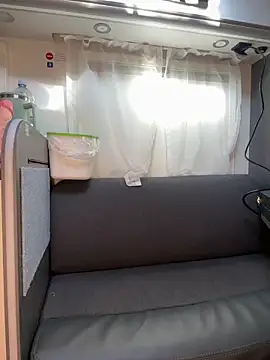 Snapshot of melanieTesss chatting on 02/26/26, 10:03 melanieTesss online show from 02/26/26, 10:03