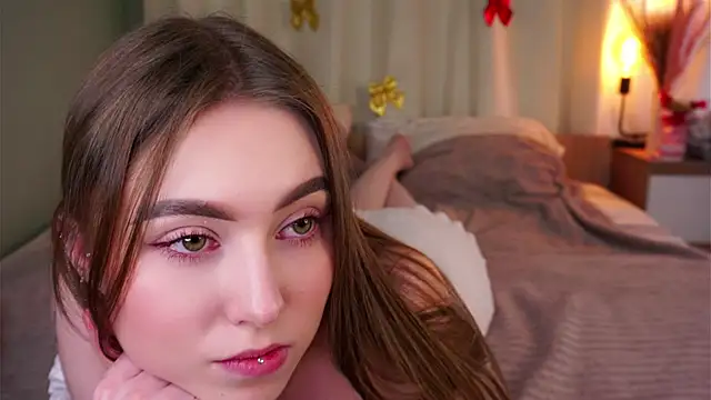 LorileeRuetz online show from 02/26/26, 12:26