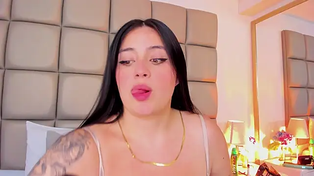 Snapshot of annybentleii chatting on 02/26/26, 07:35 annybentleii online show from 02/26/26, 07:35