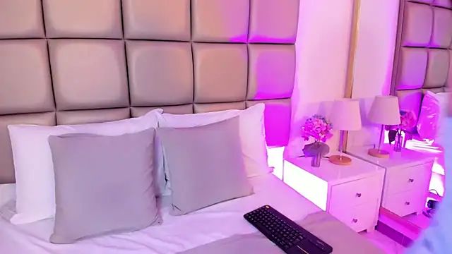 annybentleii online show from 03/31/26, 07:14