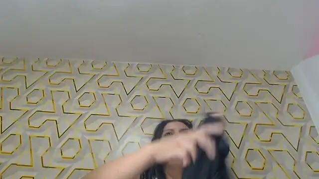 Tatty--Brown online show from 04/01/26, 01:52