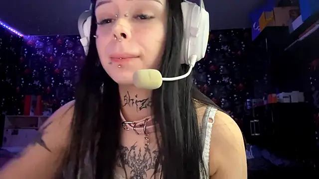 Snapshot of Luna_Sohotti chatting on 02/25/26, 03:10 Luna Sohotti online show from 02/25/26, 03:10