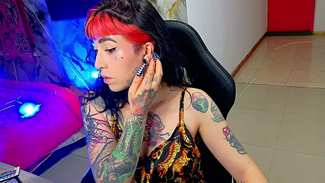 nova kitttyy online show from 03/12/26, 01:12