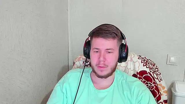 Snapshot of Vibalt chatting on 02/19/26, 01:18 Vibalt online show from 02/19/26, 01:18