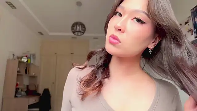 HannaOreo online show from 04/13/26, 07:36