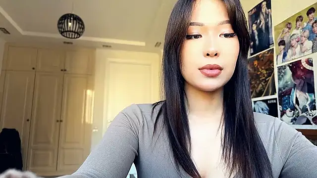 HannaOreo online show from 05/12/26, 08:22