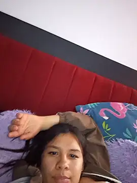 Snapshot of belen_green chatting on 05/16/26, 01:02 belen green online show from 05/16/26, 01:02
