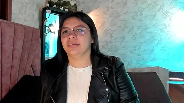 Snapshot of belen_green chatting on 05/31/26, 02:46 belen green online show from 05/31/26, 02:46