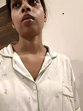 Rani1993 online show from 04/18/26, 07:58