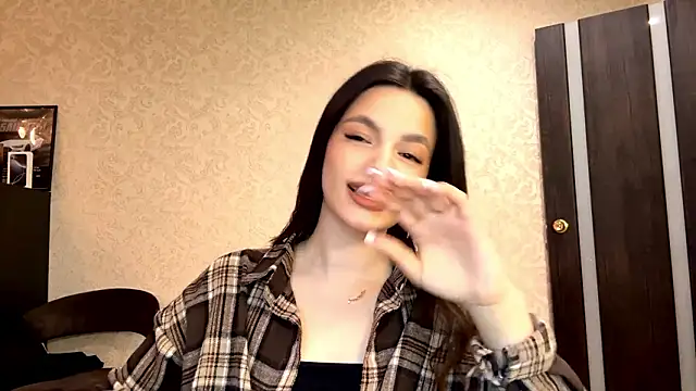 Kosandra k online show from 03/15/26, 02:23