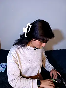 Lili  Clan online show from 03/05/26, 11:23