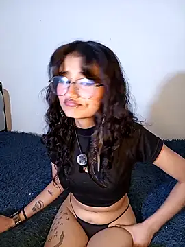 Lili  Clan online show from 03/08/26, 02:26