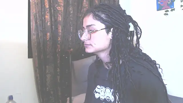 Lili  Clan online show from 07/14/26, 03:44