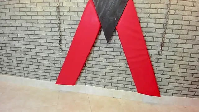 hillary bigbutt online show from 06/03/26, 10:51