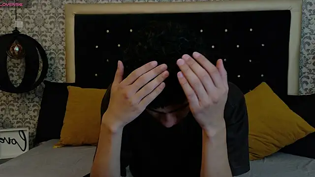 Snapshot of Dark_Sultan chatting on 02/27/26, 08:09 Dark Sultan online show from 02/27/26, 08:09