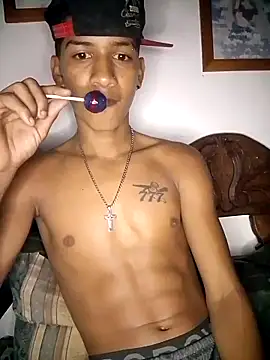 Snapshot of dan30_cm chatting on 02/26/26, 05:17 dan30 cm online show from 02/26/26, 05:17