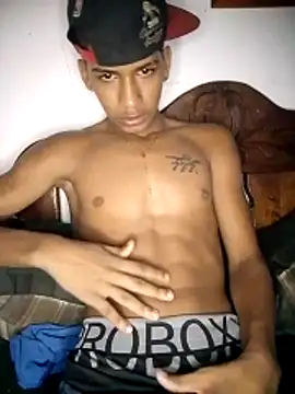 Snapshot of dan30_cm chatting on 02/28/26, 04:46 dan30 cm online show from 02/28/26, 04:46