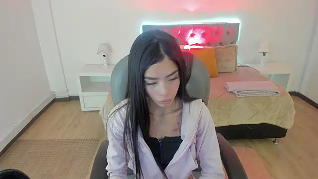 Snapshot of GuggaHell chatting on 03/03/26, 12:22 GuggaHell online show from 03/03/26, 12:22