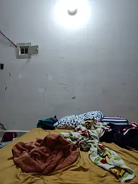 luna29 online show from 05/29/26, 11:08
