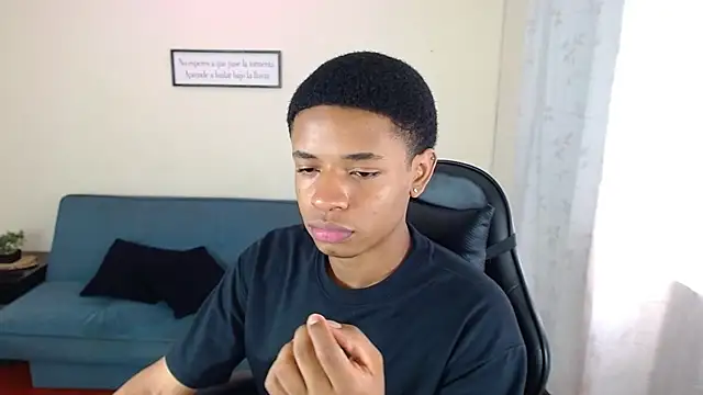 Snapshot of liiam3 chatting on 02/23/26, 09:01 liiam3 online show from 02/23/26, 09:01